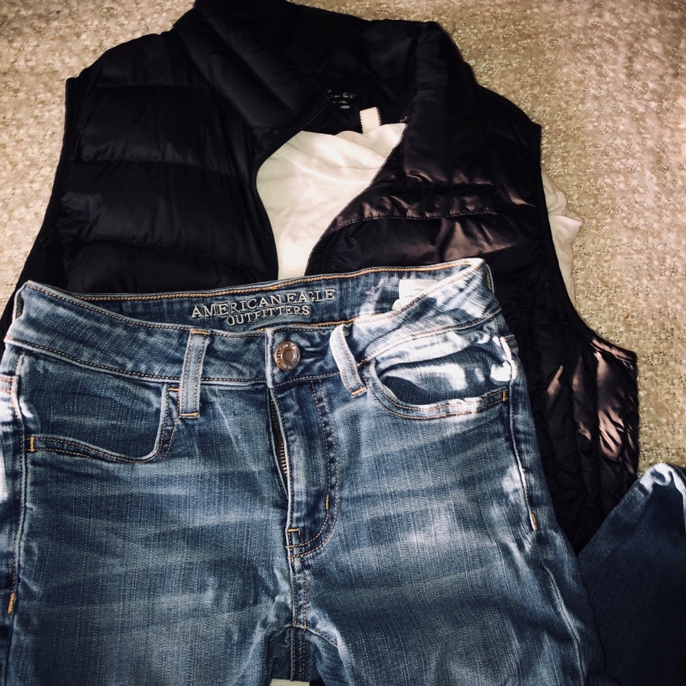 American Eagle skinny jeans